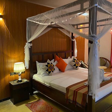 Old Frankland Kandy Luxury Boutique Hotel Экстерьер фото